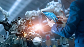 高效、穩(wěn)定、智能丨靈科激光塑料焊接機(jī)引領(lǐng)技術(shù)風(fēng)潮
